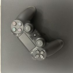 PS4 1tb , One Controller 
