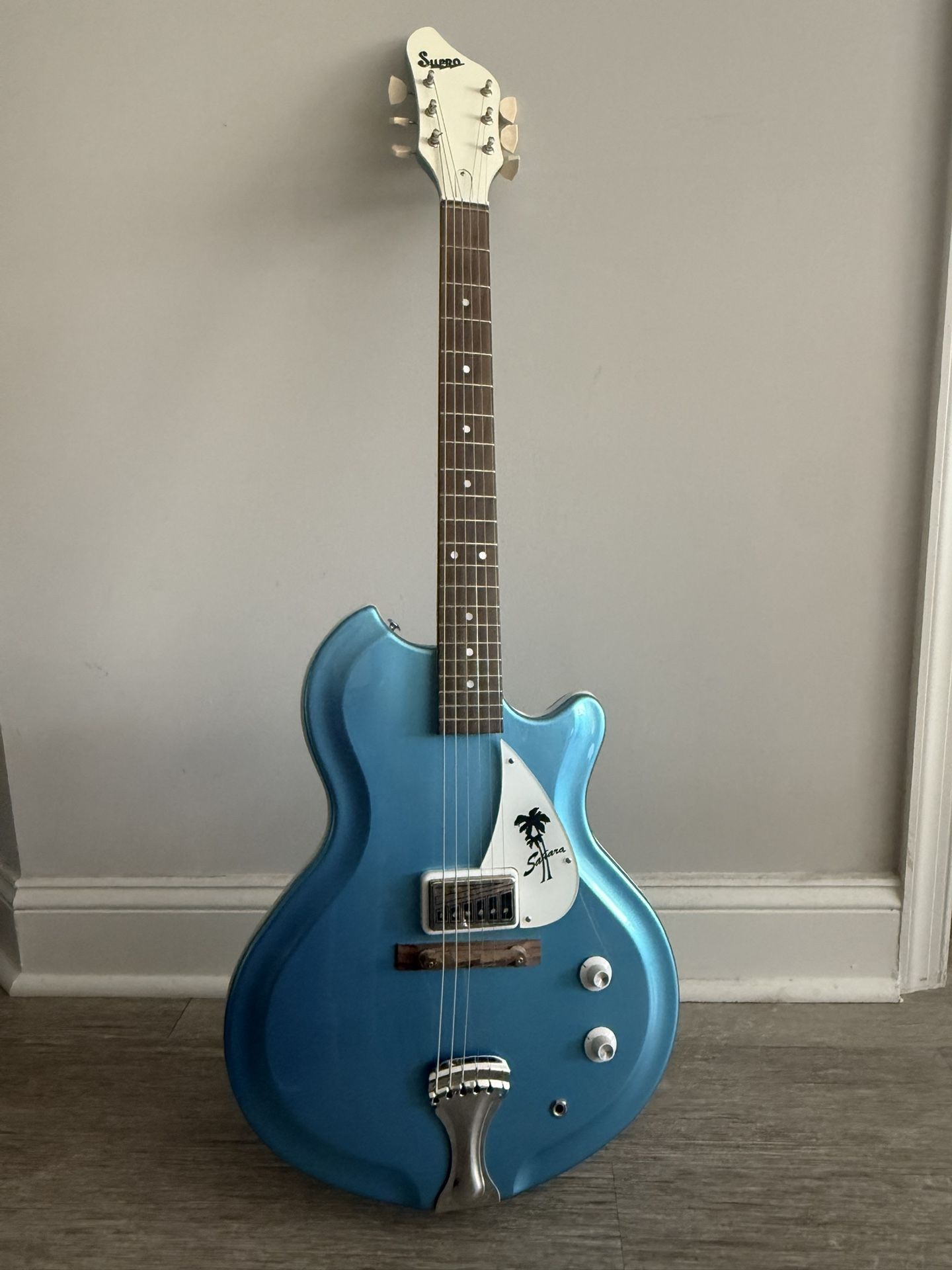 Supro Sahara Electric Guitar