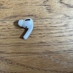Apple AirPod Right Side