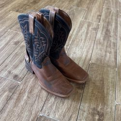 Ariat Size 10D Boots