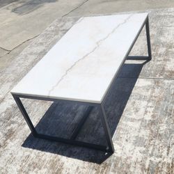 Coffee/Counter Table