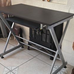 Escritorio ( Good Condition 