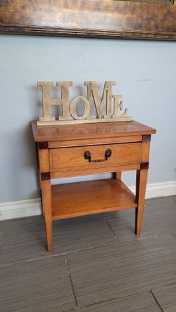 NICE SMALL MCM NIGHTSTAND/ END TABLE