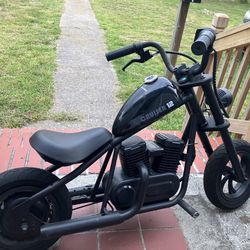 Cruiser 12 Electric Mini Motorcycle 