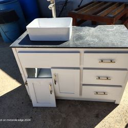Bathroom Vanity 