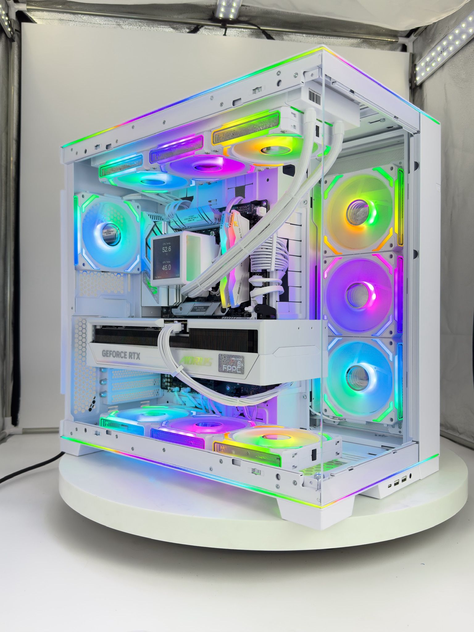 *NEW* NVIDIA RTX 5090 AMD Ryzen 9 9950X3D 32GB DDR5 RAM 2TB RBG Gaming Computer