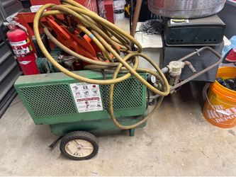 Air compressor