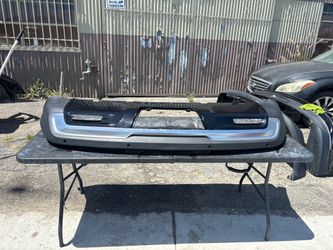 2021-2022-2023-2024-2025 Rivian R1S Rear Bumper Cover PT00049049 OEM