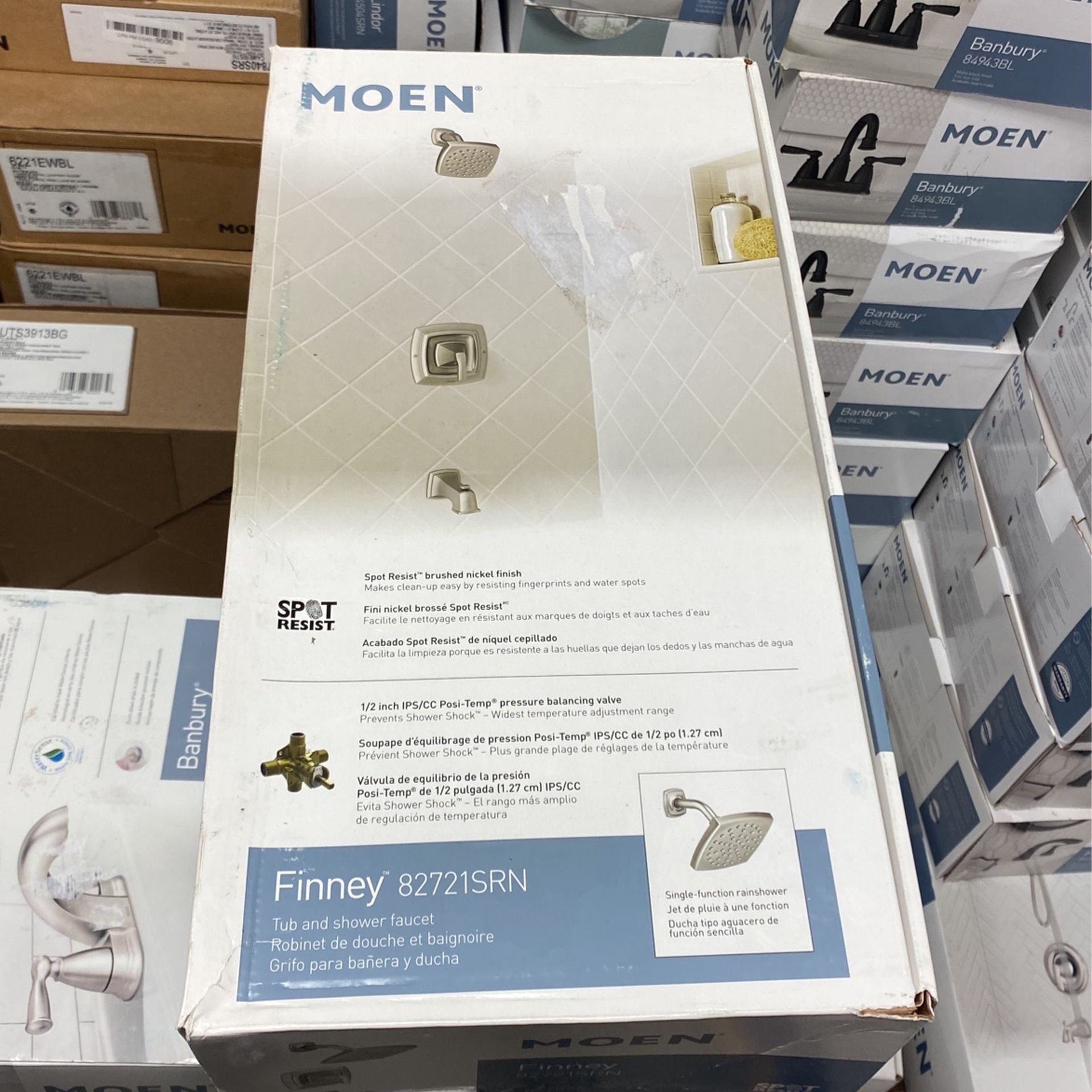 MOEN Finney