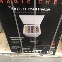 Magic Chef Freezer