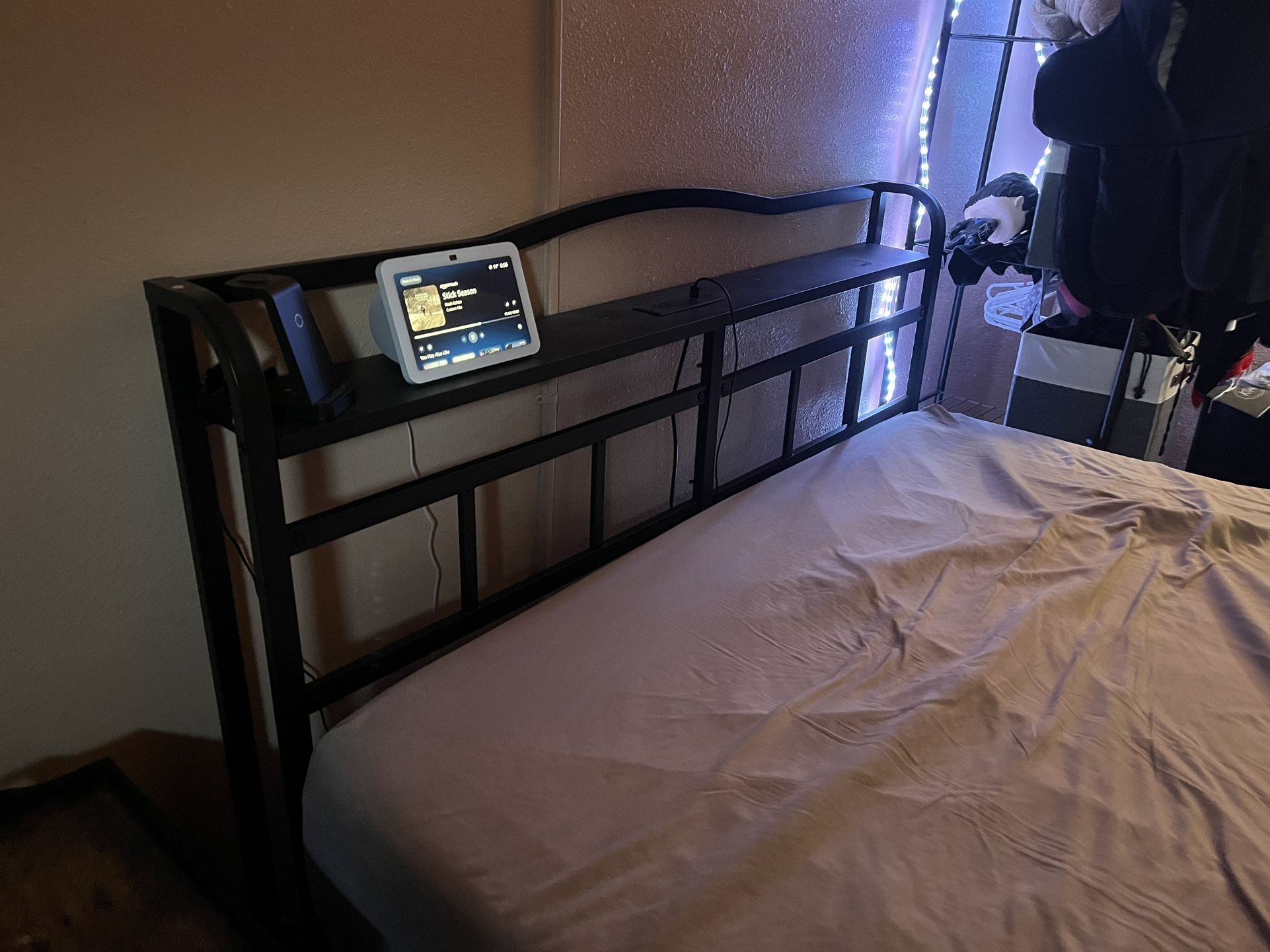 Queen Bed & Mattress