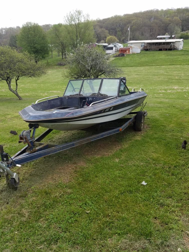 REDUCED: 1989 Winner ZZ Mach II 18ft Fish & Ski