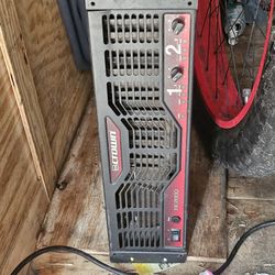 Crown CE 2000 2 Channel Professional  Power Amplifier 