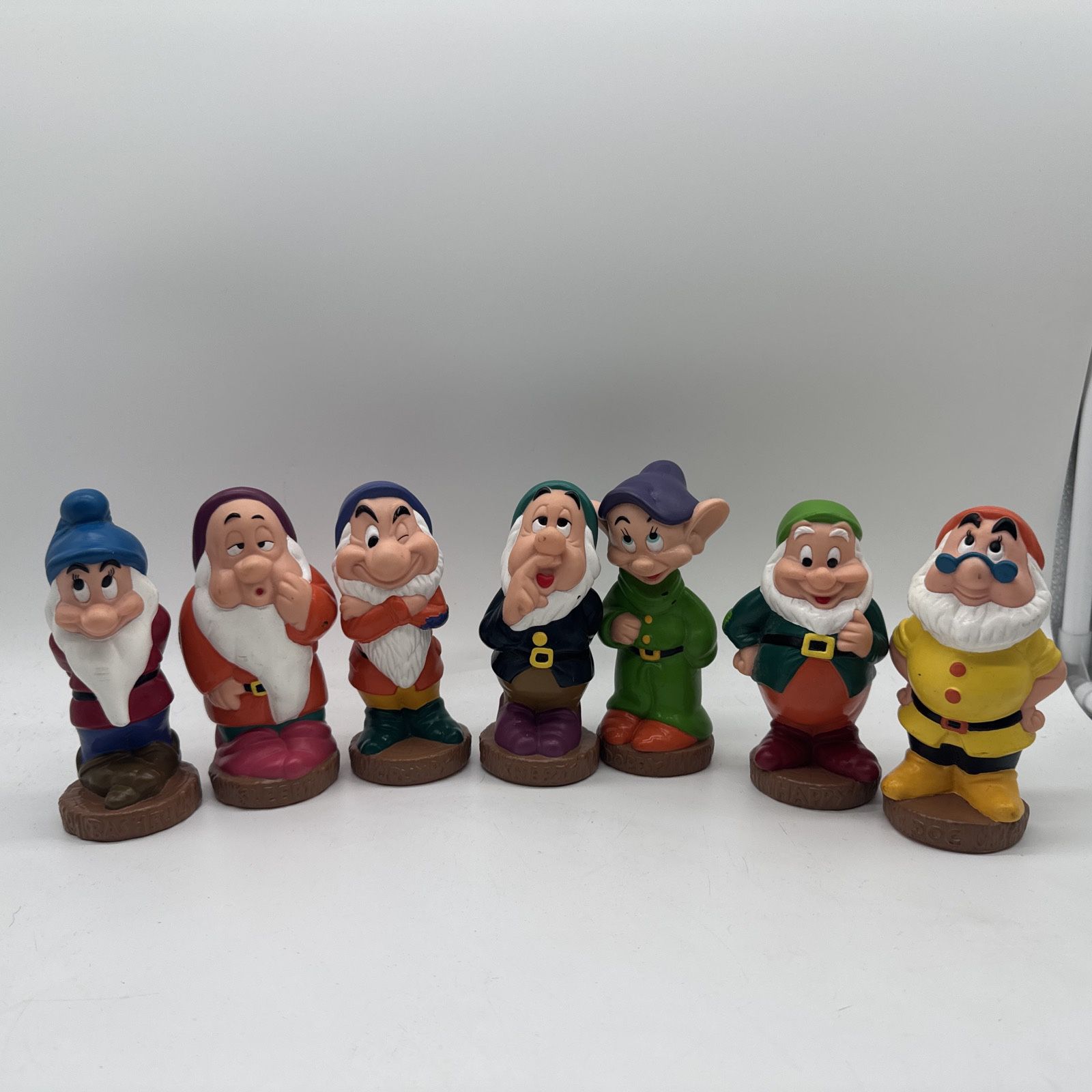Disney Snow White & The Seven Dwarfs 5" Vinyl Bath Toy Figures Vintage Set of 7