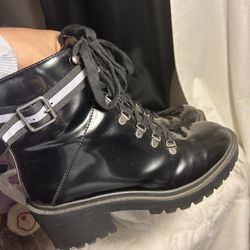 Womens Boots 