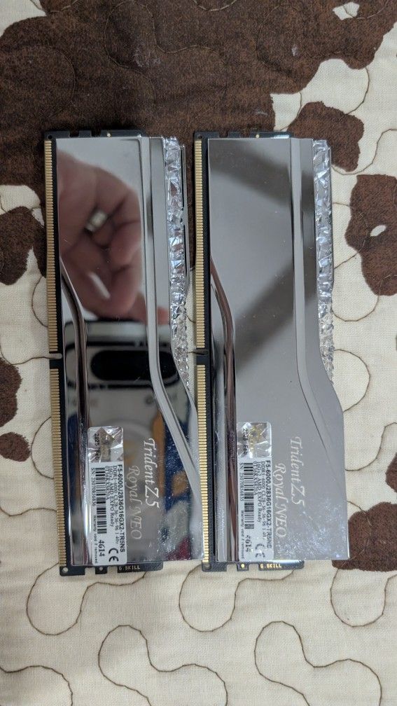 Trident Z Royal Neo DDR5 32GB Kit 6000Mhz CL28