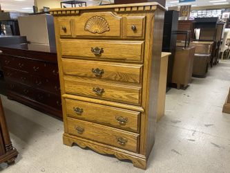 Shell Carved Oak Tallboy 5-Drawer Dresser