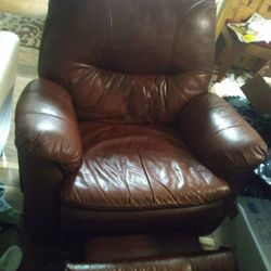 2 Leather Rocking recliner 