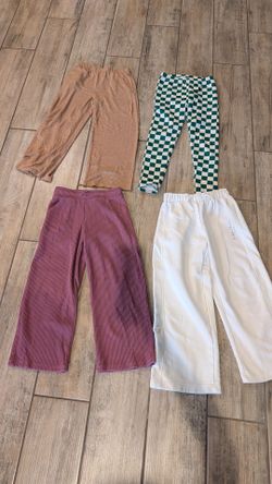Girl pants size large