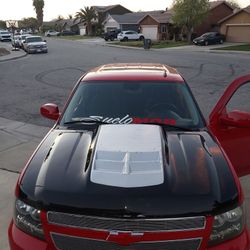Custom Hood Tahoe 2007