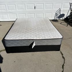 Queen Mattress And Box Spring 