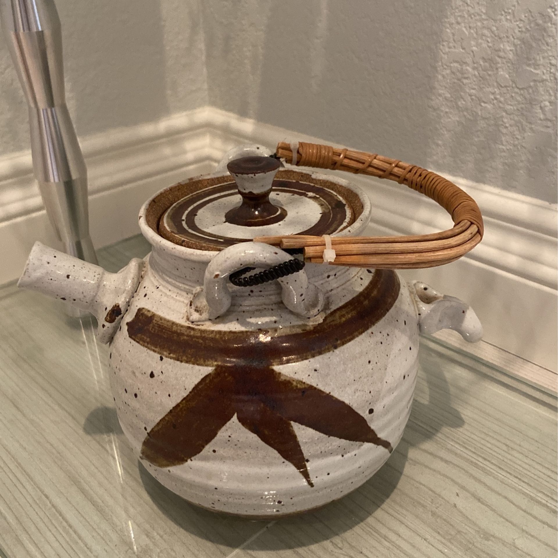 tea pot-