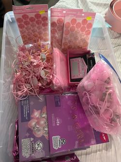 Baby shower bundle for a girl