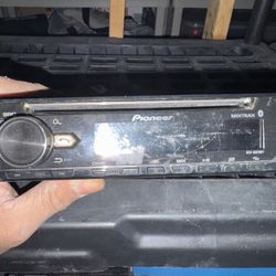 Bluetooth Pioneer Radio 