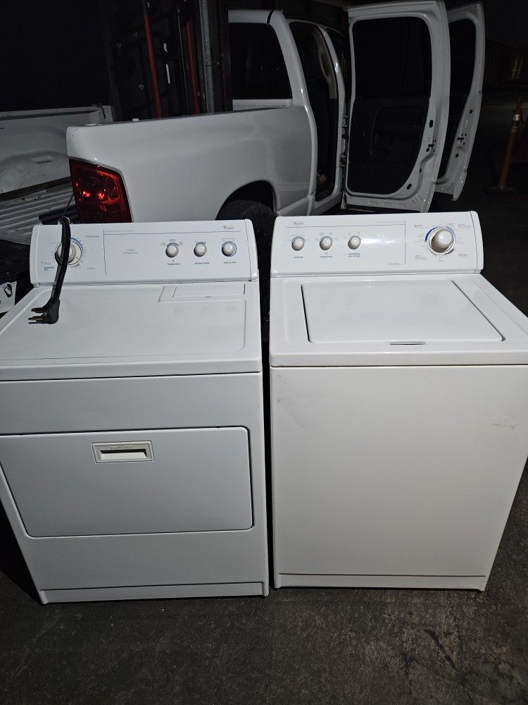 Whirlpool Matching Washer And Dryer In Pristine Condition Electric Cords Included And Pictured On The Post