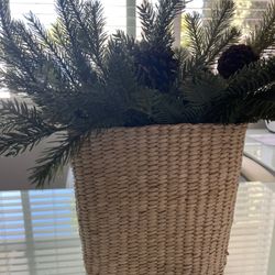 Hanging Arrangement