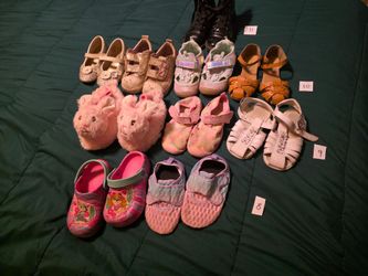 Girls shoes