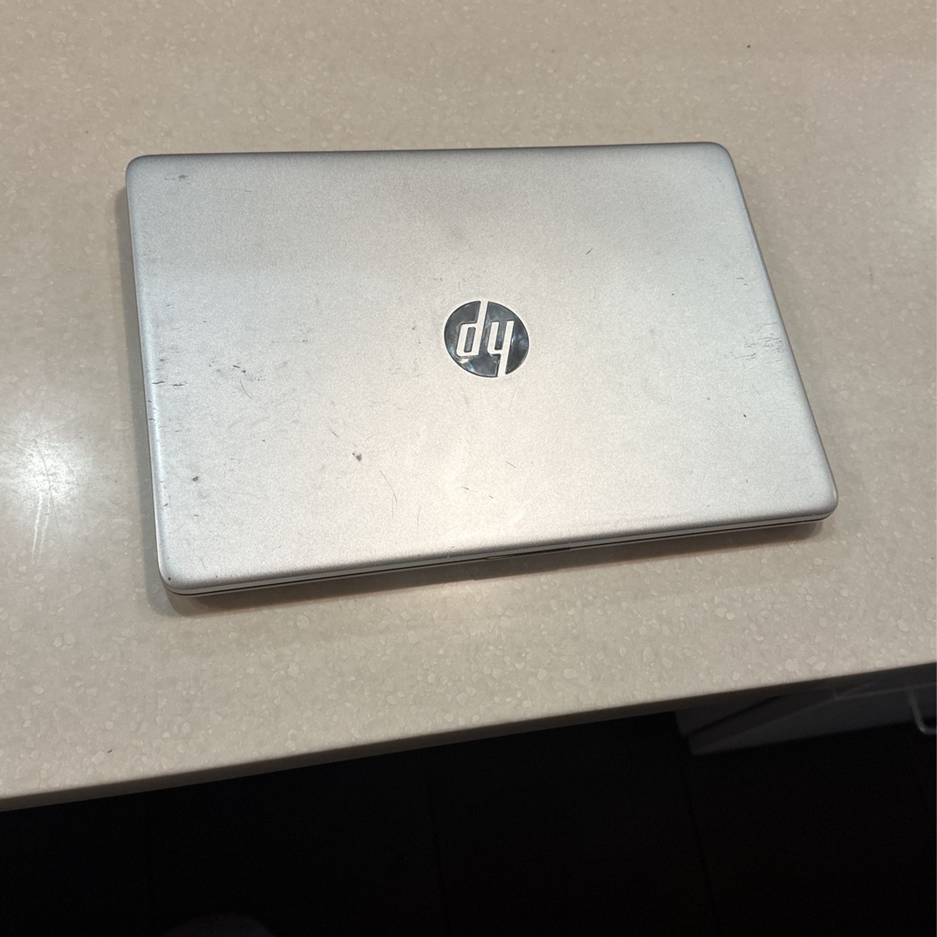 HP Laptop 14-dq2xxx
