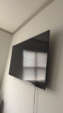 70 inch tv with tv mount