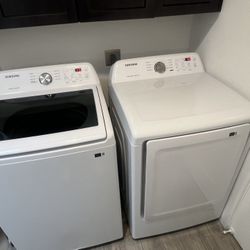 Washer & Dryer Set Samsung - Like New!