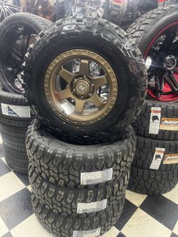 17” m FLOW WHEELS AND Tires