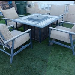 Nice Patio Set 