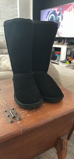 Black  Mid-Calf bearpaw boots
