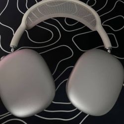 New Silver AirPod Maxes
