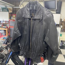 Women’s XS leather jacket - $60