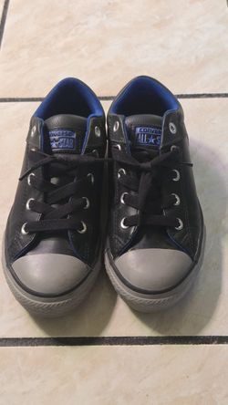 *Converse* Junior sz 4 (women 6)