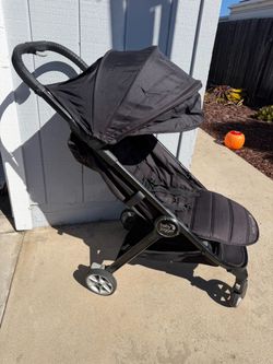 Baby Jogger City Tour Compact Stroller – Black