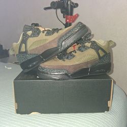 JORDAN SPIZIKE LOW(GS)