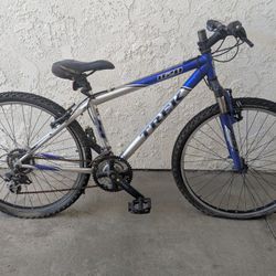 Trek Mountain Bike 