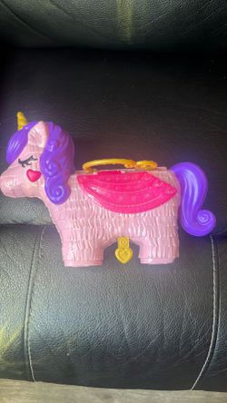 Unicorn Polly Pocket