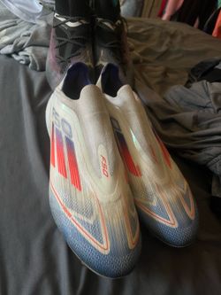 F50 cleats