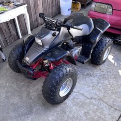 2 Suzuki LT80 Running Great