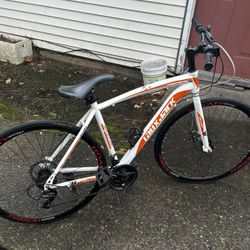 Trail Bike  ( Laux Jack )