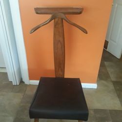 Vitange Setwell Butler / Valet  Chair