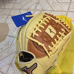 Baseball Glove  11.5 Inca