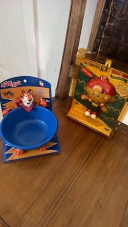 Vintage Kellogg and Cheerios snack Dispensers